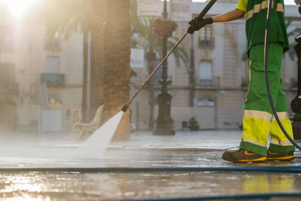 Best Deck Pressure Washing  in Rlborough, MA